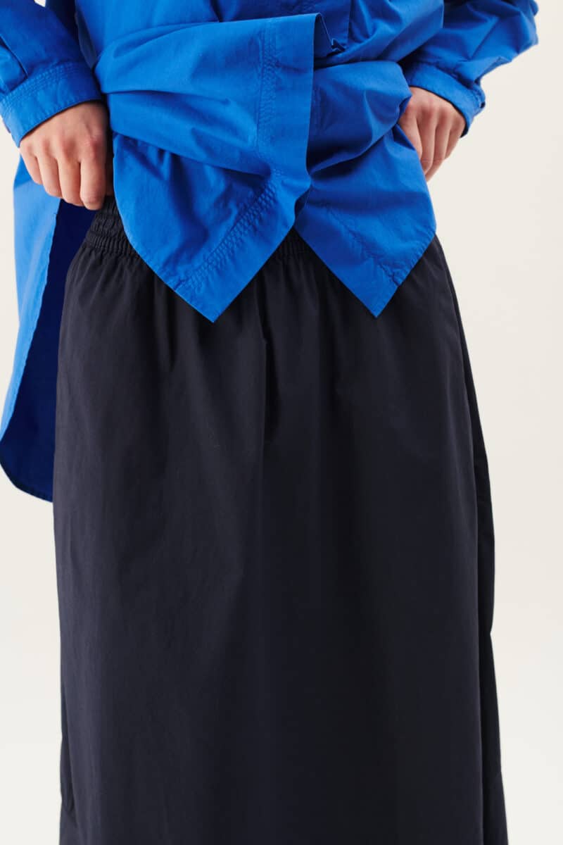 PETULA ORGANIC GARMENT DYED POPLIN - MØRKEBLÅ - Billede 4