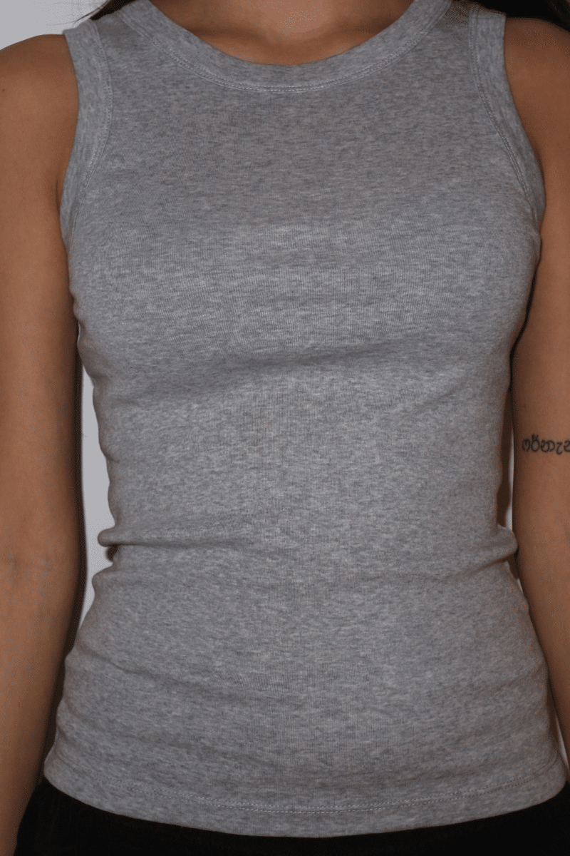 ESSENTIAL TANKTOP - GRÅ - Image 2
